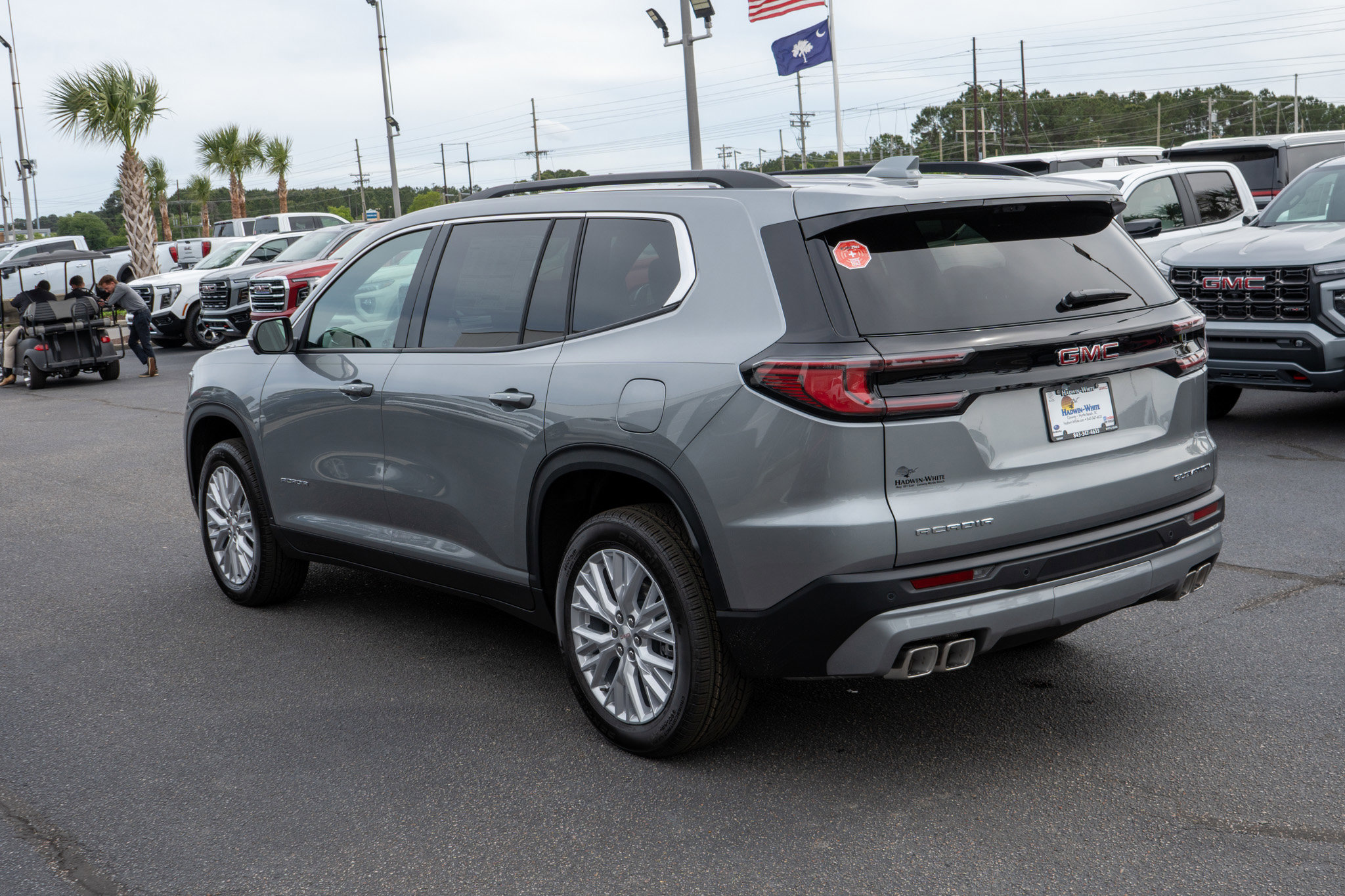 New 2026 GMC Acadia Elevation FWD image 5