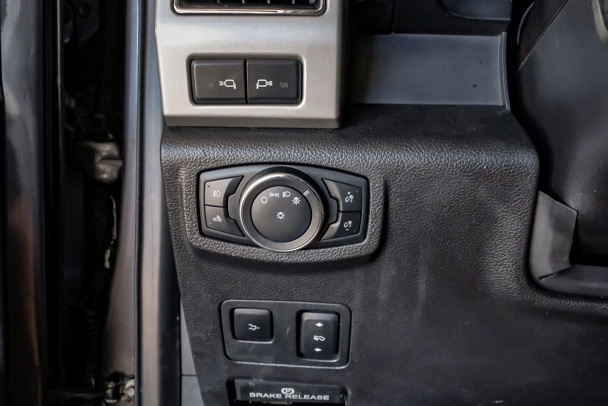 Used 2021 Ford F250 Lariat w/ Tremor Off-Road Package image 27