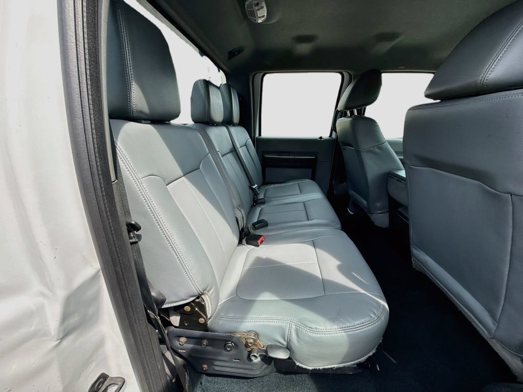 Used 2016 Ford F550 4x4 Crew Cab Super Duty image 19