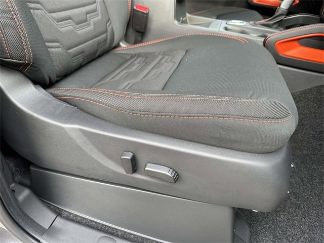 New 2026 Nissan Frontier PRO-4X w/ Pro-4x Convenience Package image 9