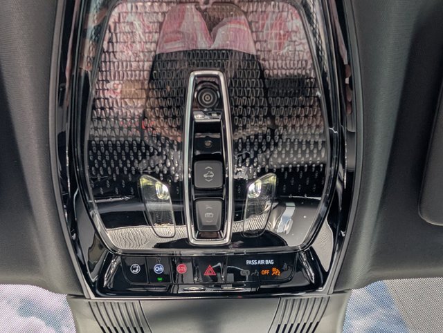 New 2026 Cadillac Vistiq Luxury w/ LPO, Floor Liner Package image 16