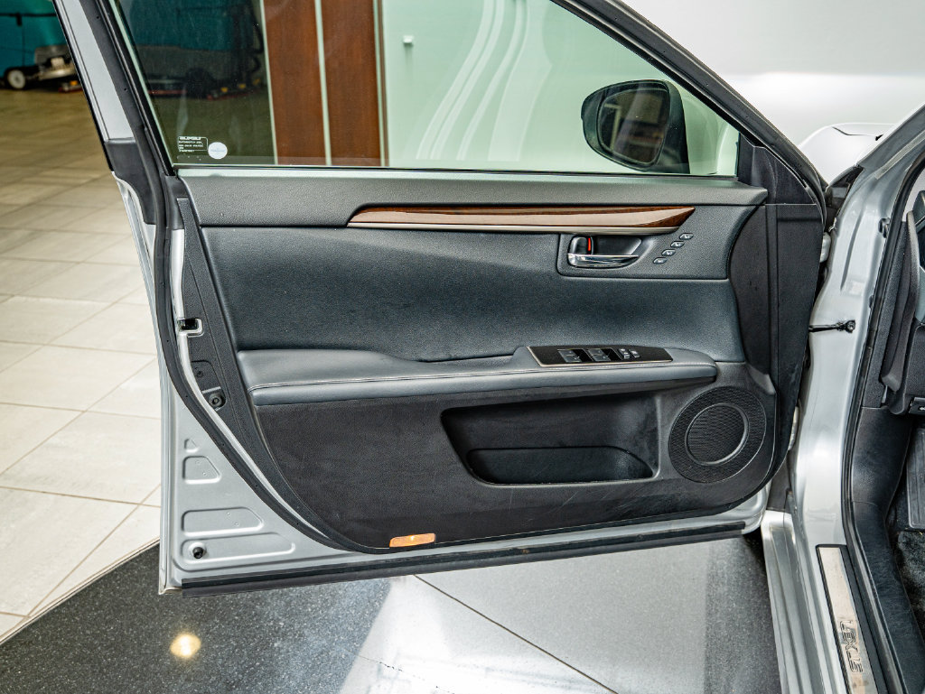 Used 2018 Lexus ES 350 w/ Premier Package FWD image 19