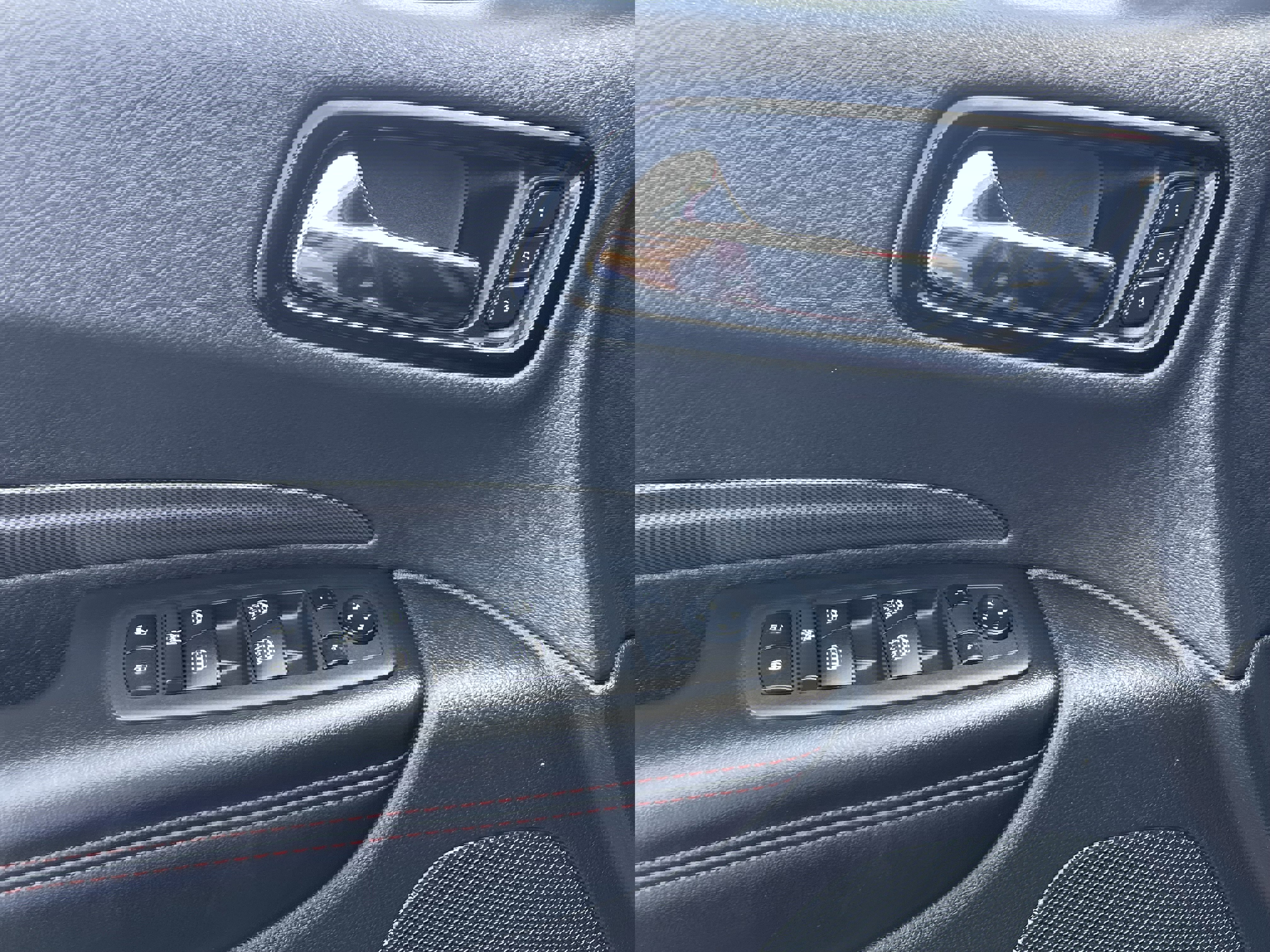 Used 2022 Dodge Durango R/T w/ Blacktop Package image 14