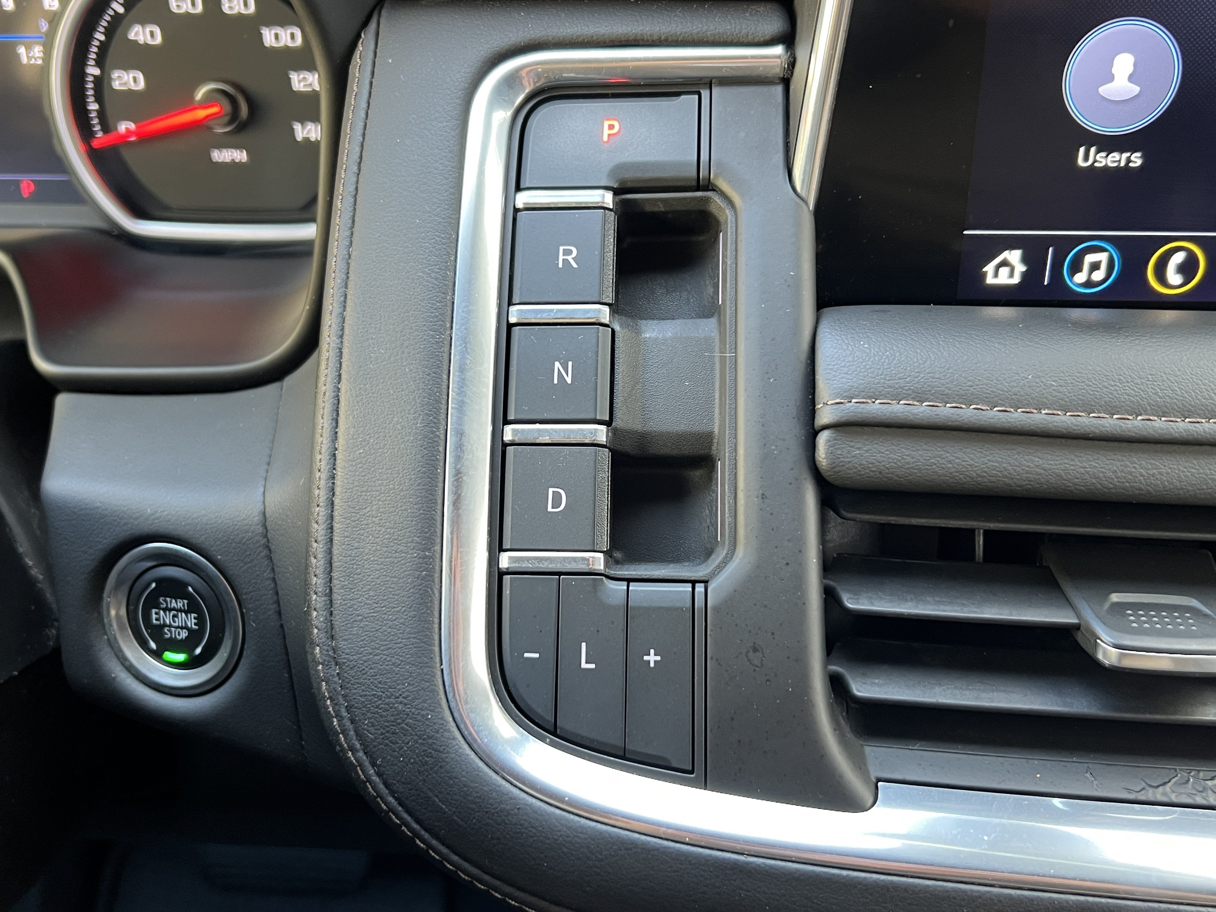 Used 2021 Chevrolet Tahoe High Country AWD/4WD image 34