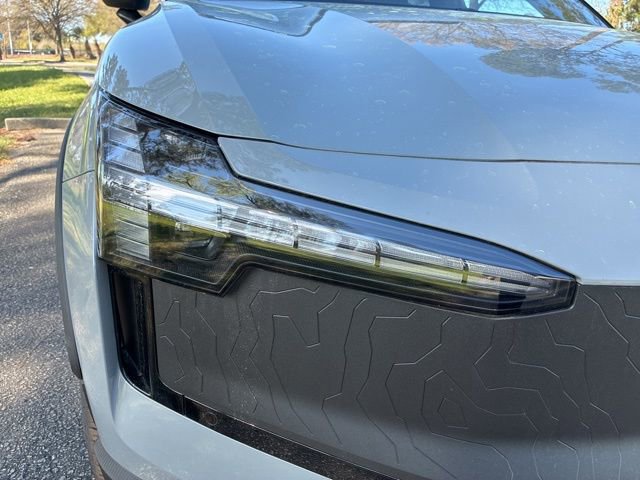 New 2026 Volvo EX30 Cross Country Ultra w/ Protection Package Premier image 9