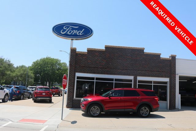 Used 2022 Ford Explorer XLT w/ Equipment Group 202A