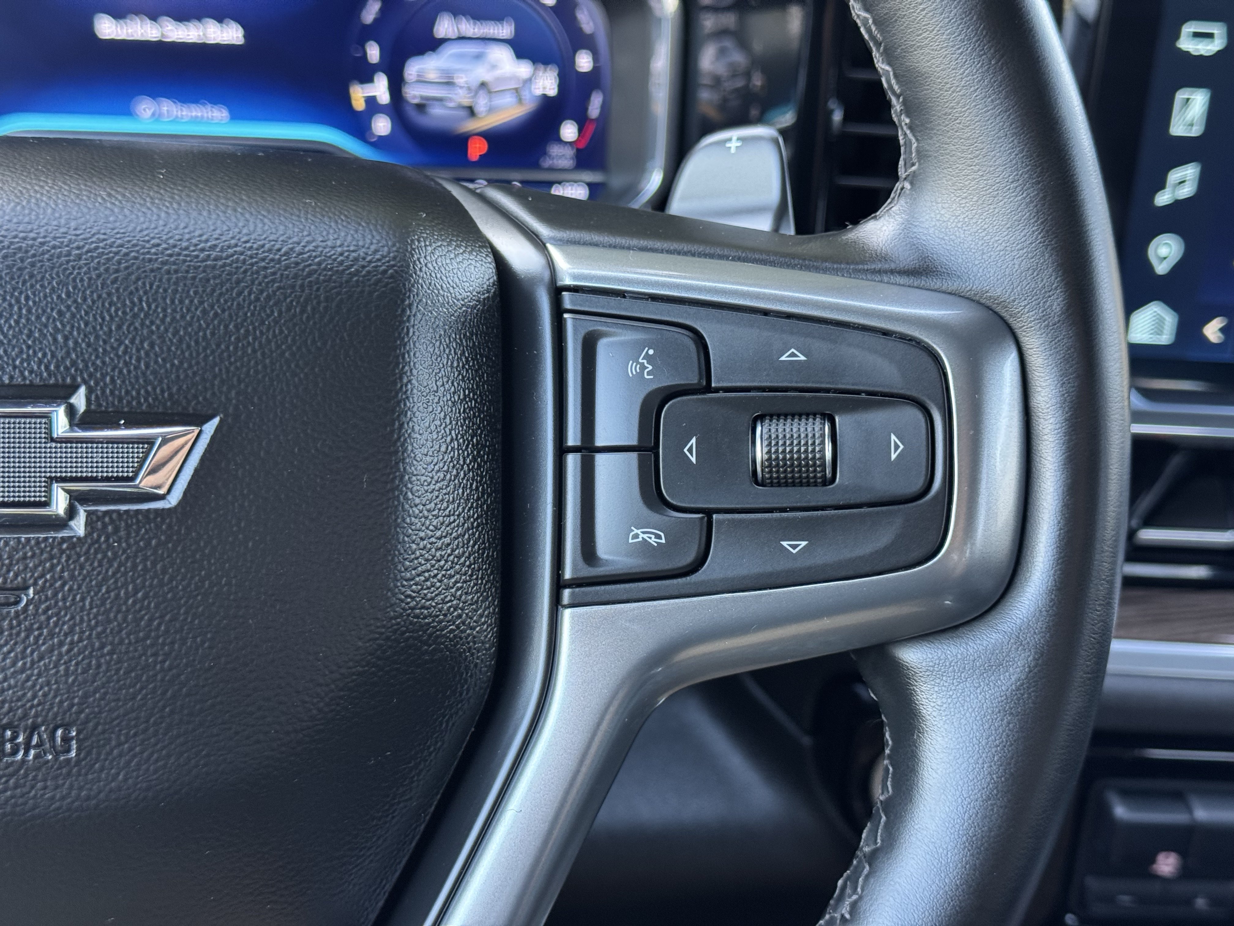 Used 2024 Chevrolet Silverado 1500 RST AWD/4WD image 33