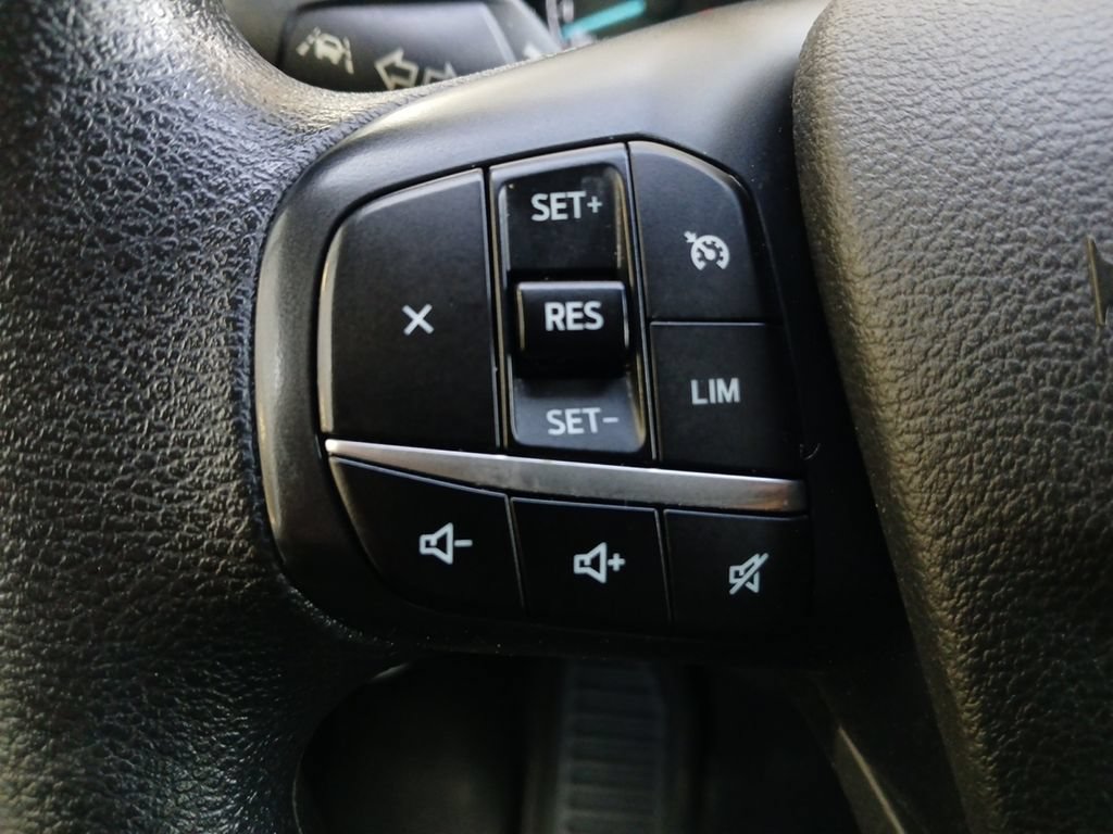 Used 2022 Ford Transit 350 XLT RWD image 11