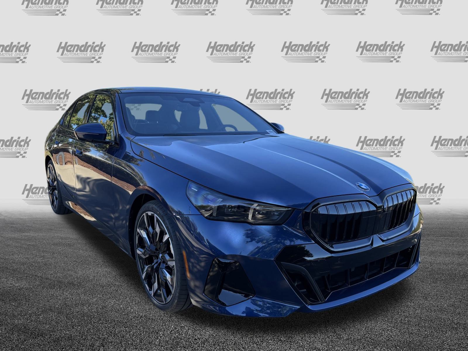 Used 2026 BMW 530i xDrive image 2