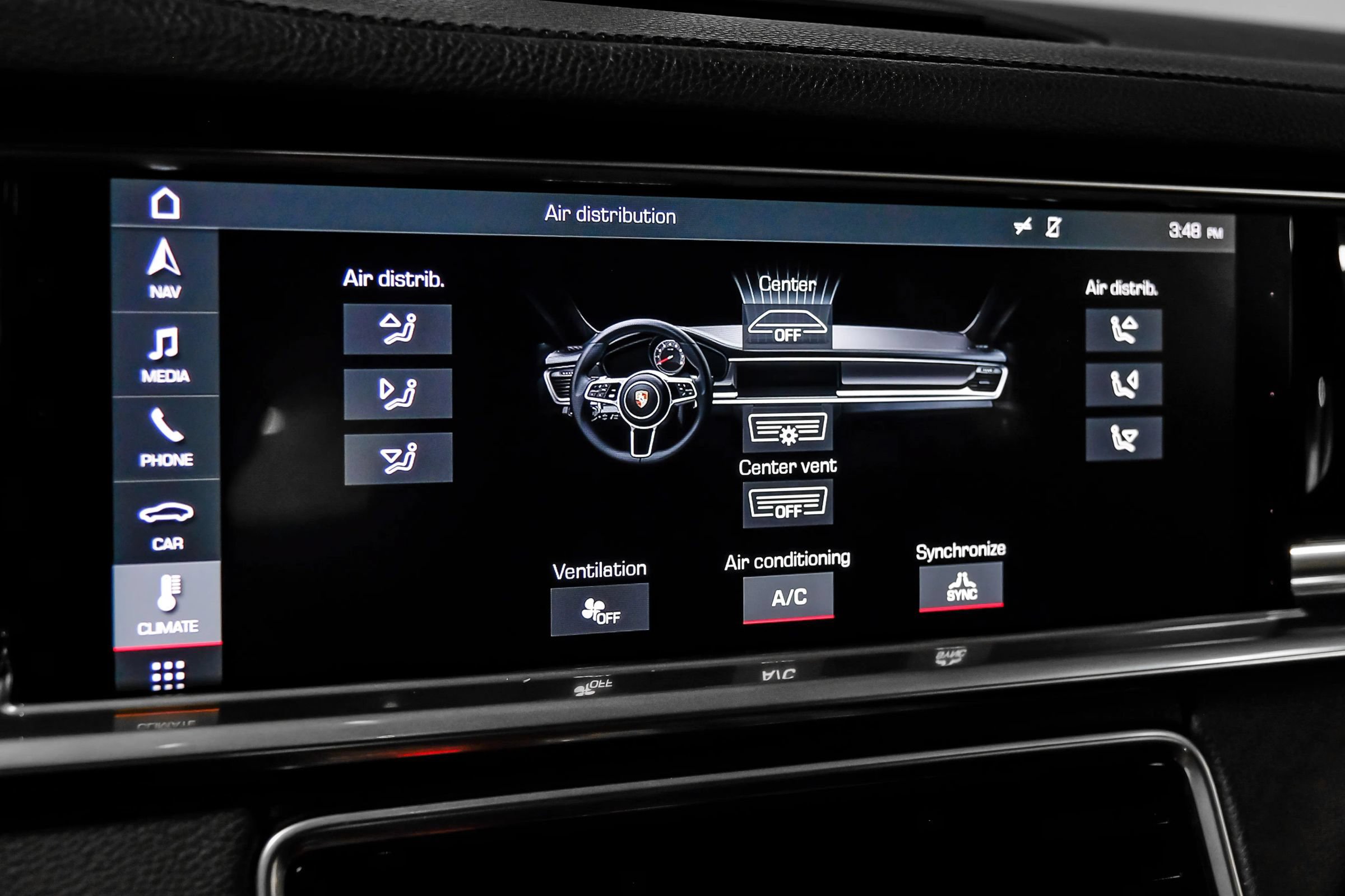 Used 2018 Porsche Panamera image 29