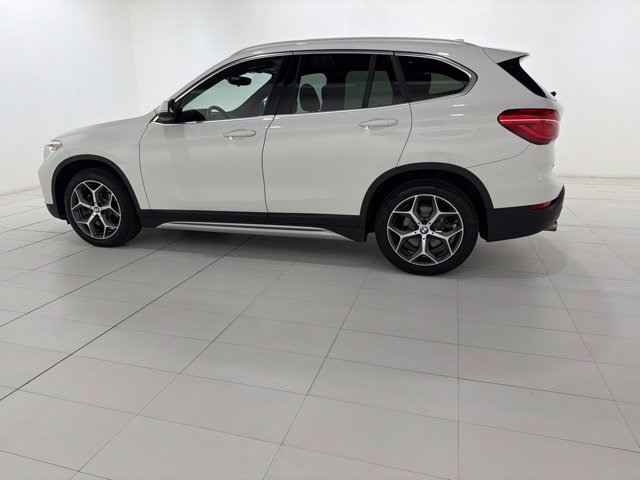 Used 2019 BMW X1 xDrive28i w/ Convenience Package AWD/4WD image 2