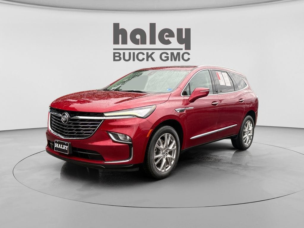 Used 2023 Buick Enclave Essence w/ Experience Buick Package AWD/4WD video 1