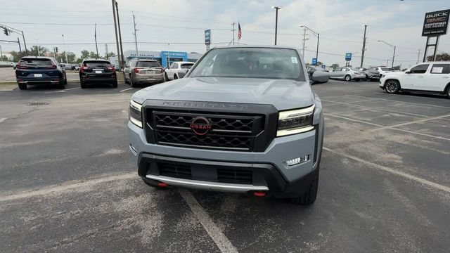 Used 2023 Nissan Frontier Pro-X w/ Tow Package RWD image 3