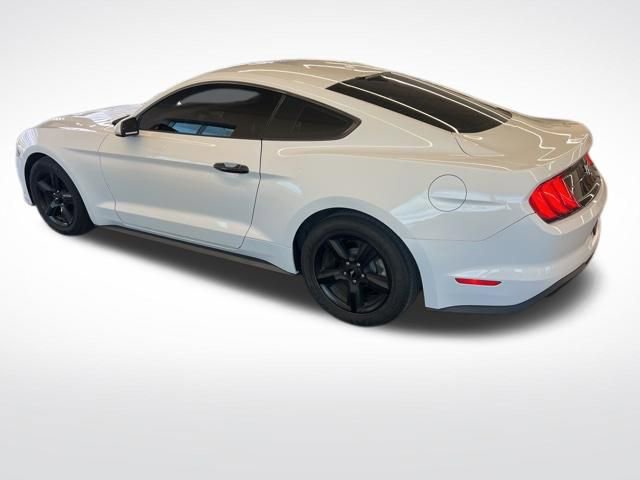 Used 2019 Ford Mustang Coupe image 6
