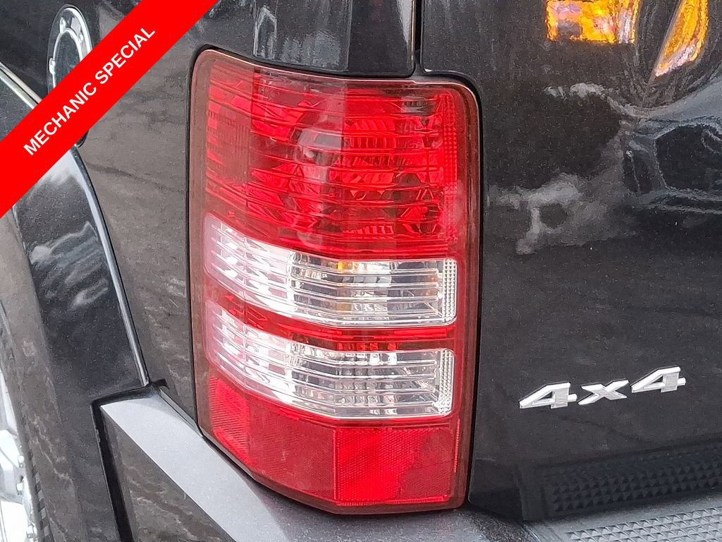 Used 2009 Jeep Liberty Sport w/ Popular Equipment Group image 27