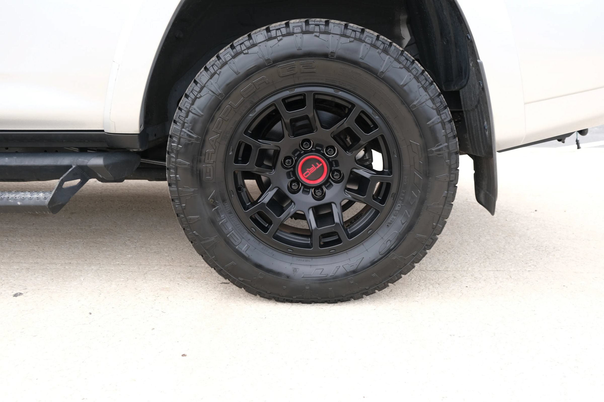 Used 2022 Toyota 4Runner SR5 Premium w/ Moonroof Package AWD/4WD image 17