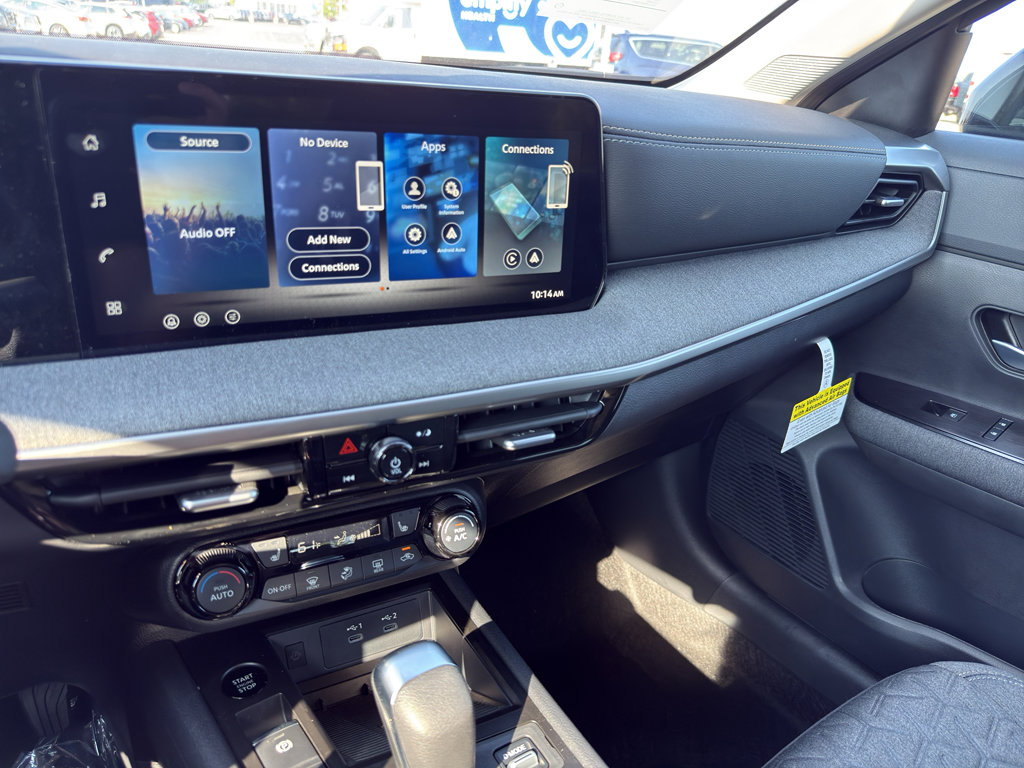 New 2026 Nissan Kicks SV w/ Cold Weather Package image 20