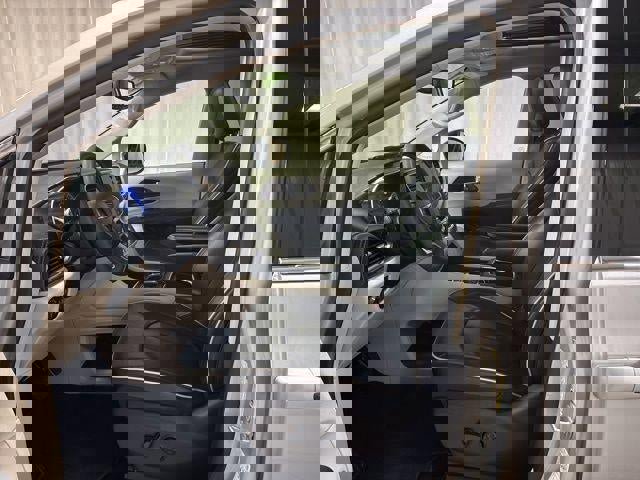 Used 2024 Chrysler Pacifica Limited image 14