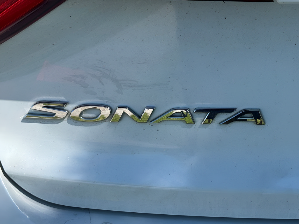 Used 2016 Hyundai Sonata Sport FWD image 9