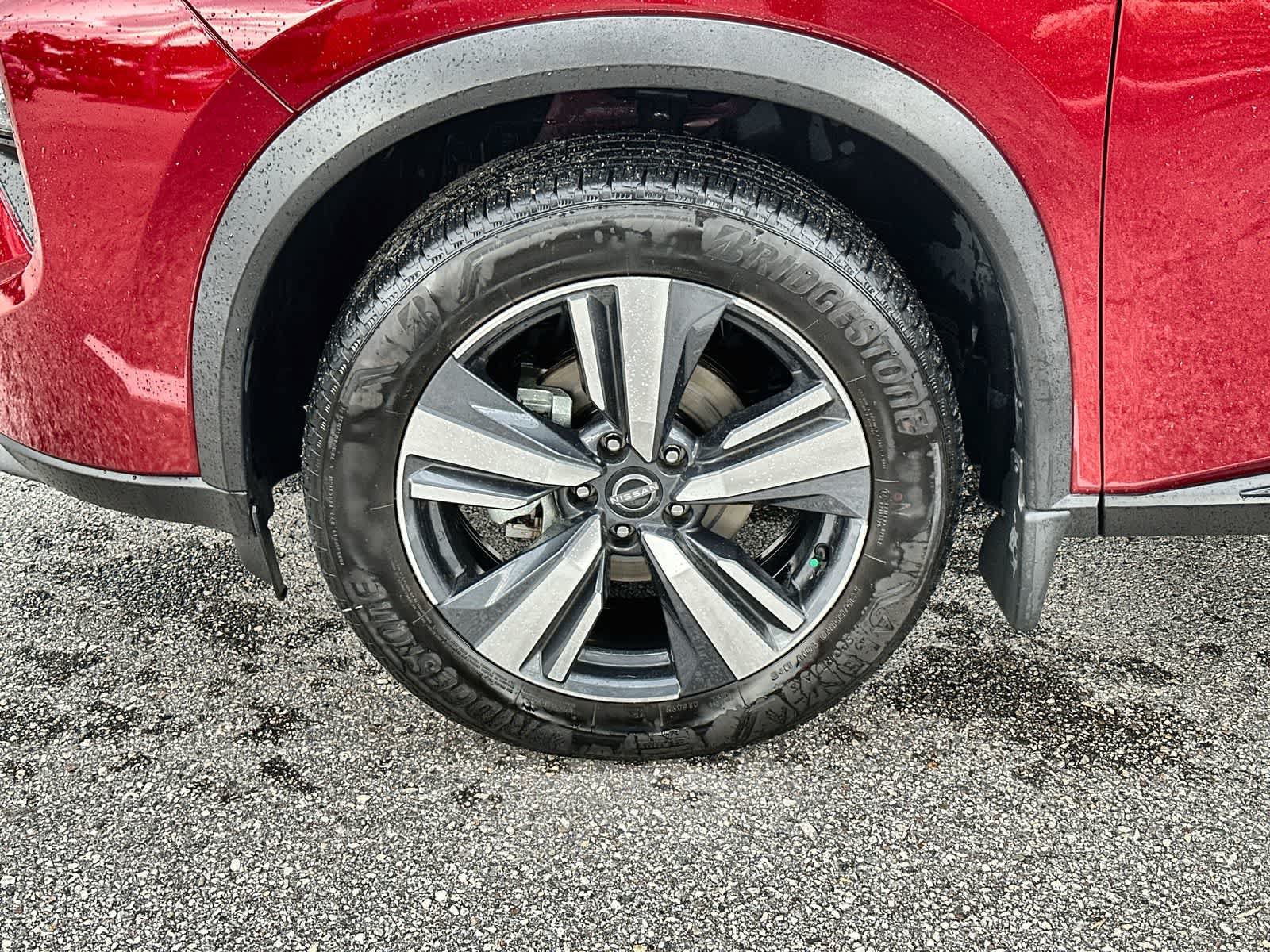 Used 2024 Nissan Rogue SL w/ SL Premium Package FWD image 13