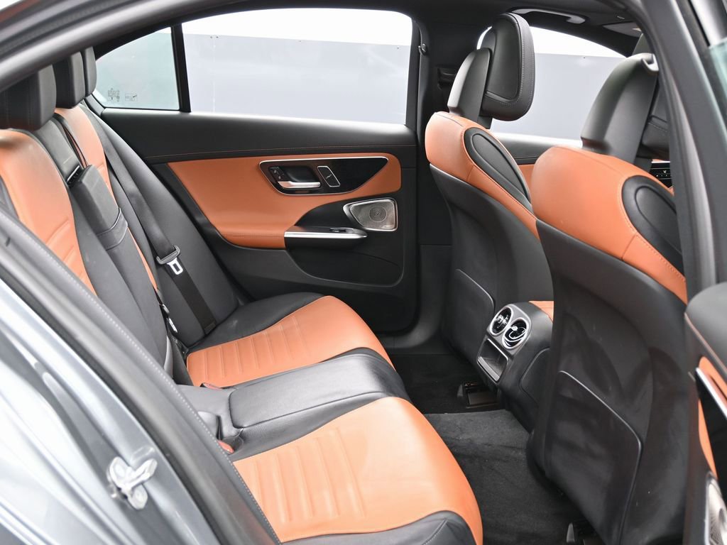 Used 2024 Mercedes-Benz C 300 4MATIC Sedan image 37