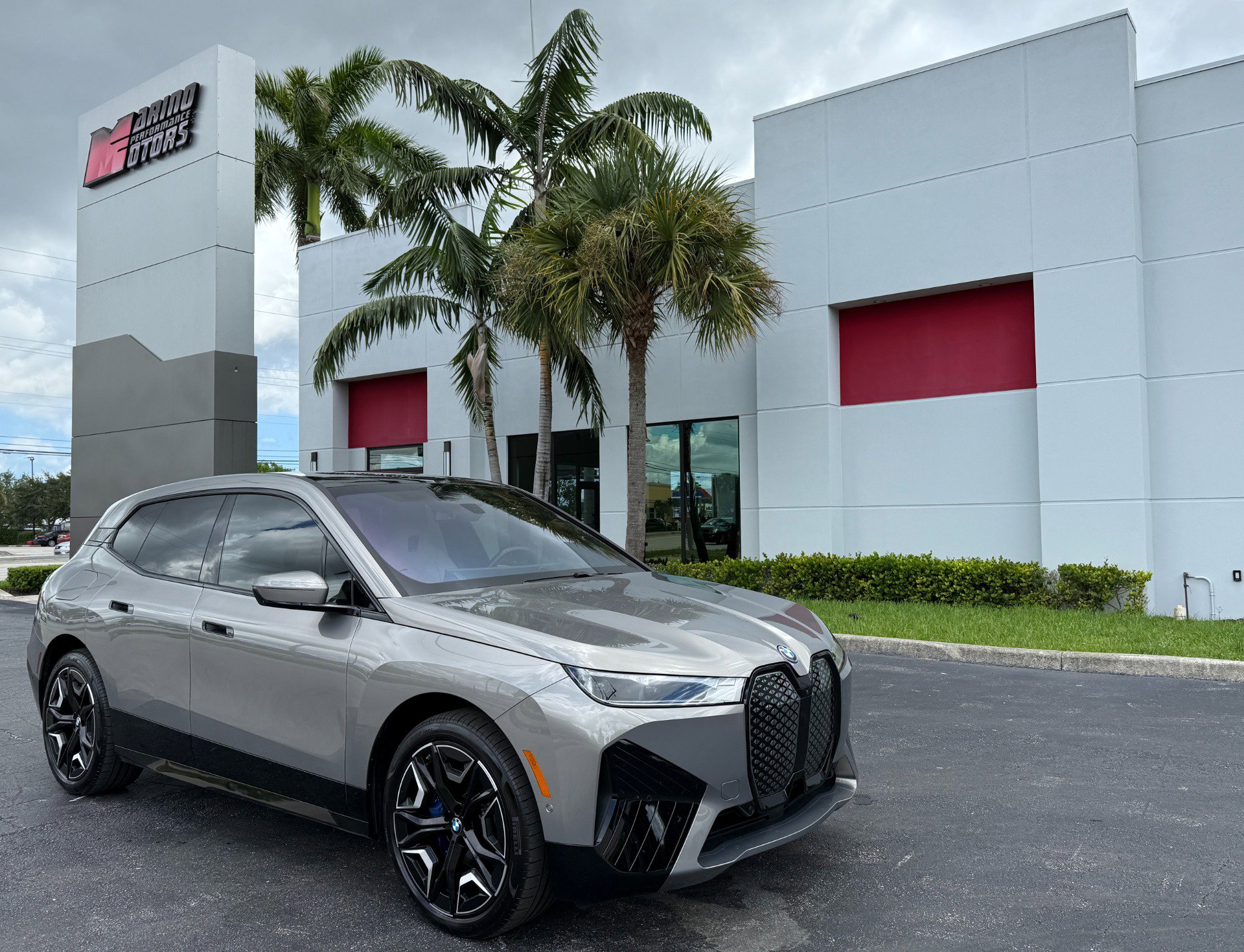 Used 2025 BMW iX xDrive50