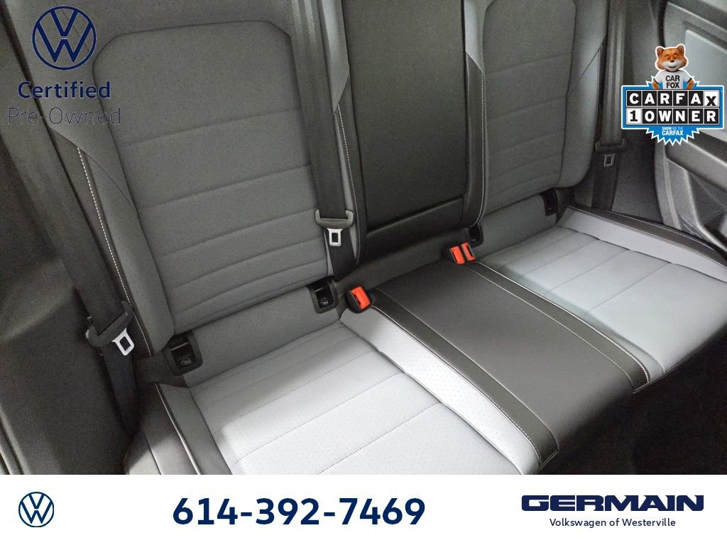 Certified 2025 Volkswagen Jetta SE w/ Sunroof Package image 23