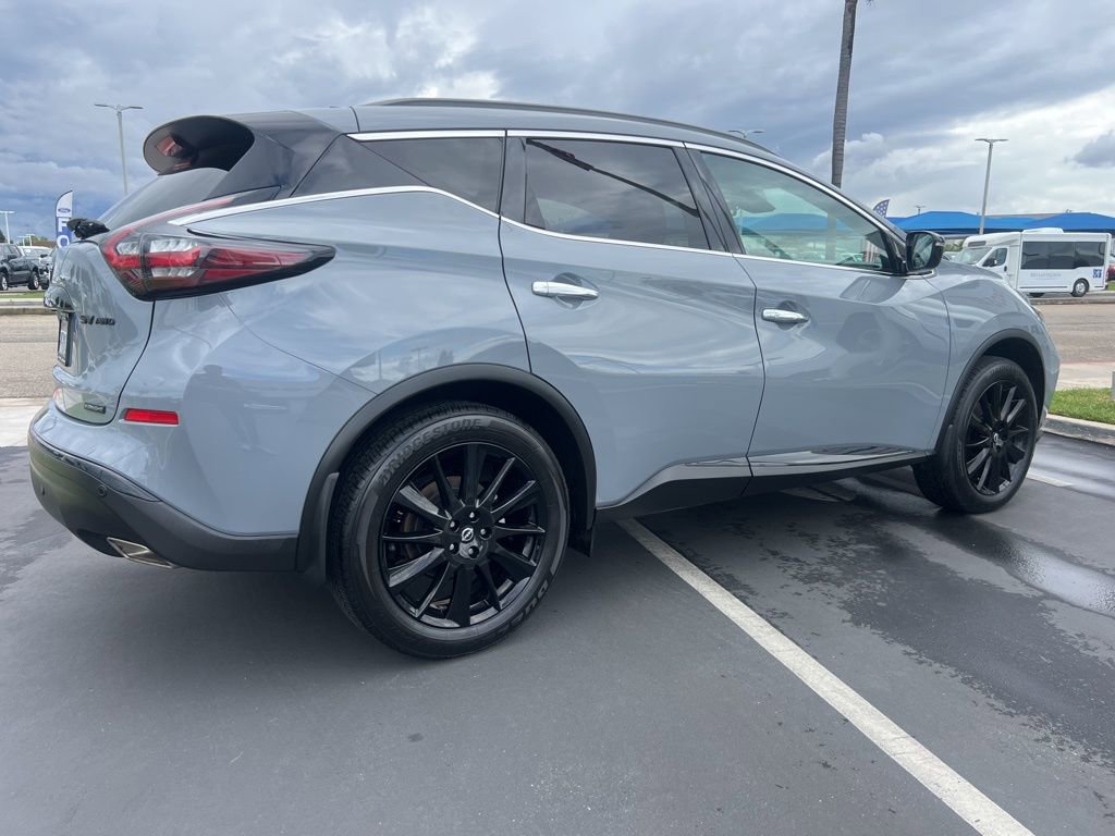 Used 2024 Nissan Murano SV w/ SV Midnight Edition Package image 13