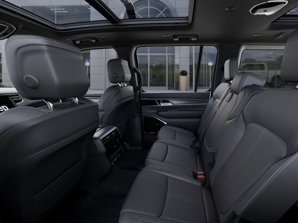 New 2026 Jeep Grand Wagoneer L 4WD w/ Premium Group I image 23