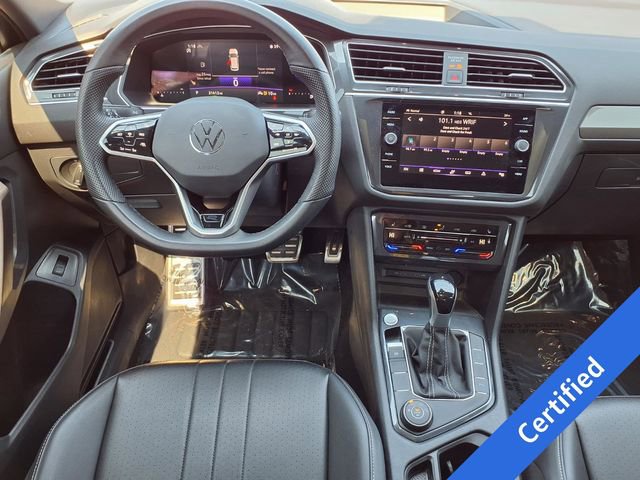 Used 2024 Volkswagen Tiguan SE R-Line AWD/4WD image 6