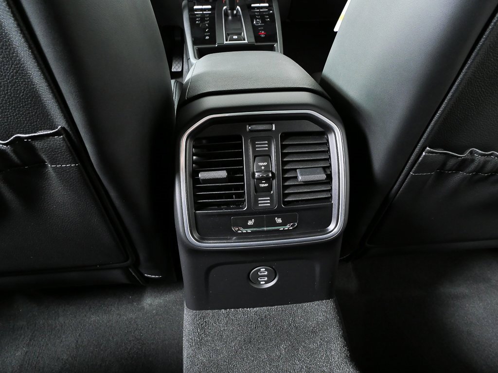 New 2026 Porsche Macan S image 20