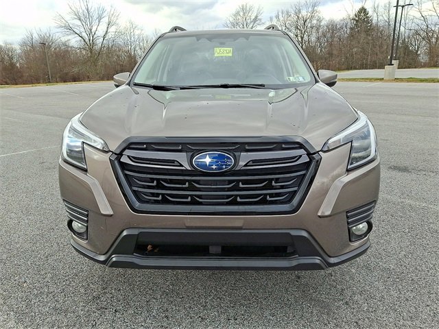 Used 2023 Subaru Forester Limited image 5