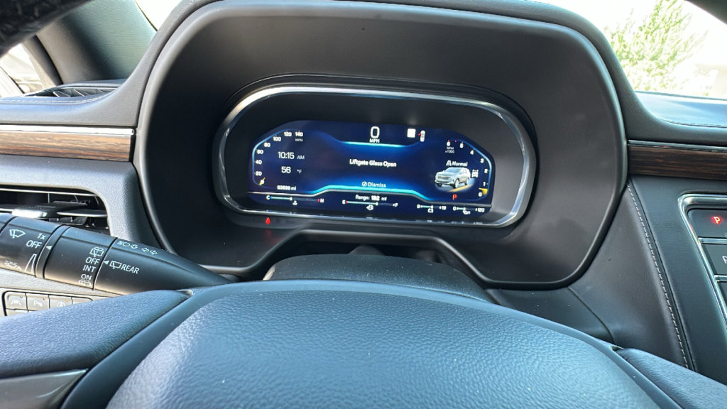 Used 2022 Chevrolet Tahoe High Country image 21