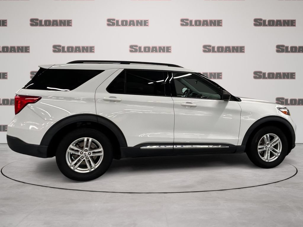 Used 2021 Ford Explorer XLT w/ Equipment Group 202A AWD/4WD image 6