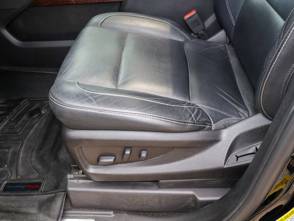 Used 2018 GMC Yukon SLT AWD/4WD image 9