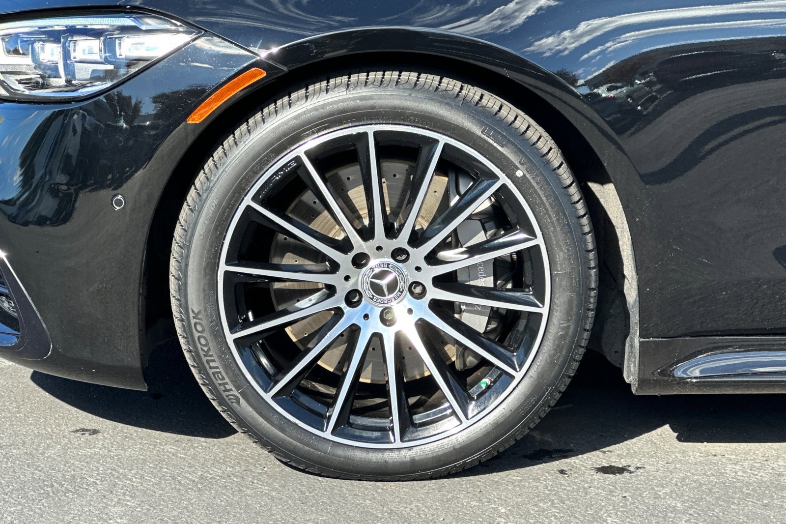 Certified 2022 Mercedes-Benz S 500 4MATIC image 25