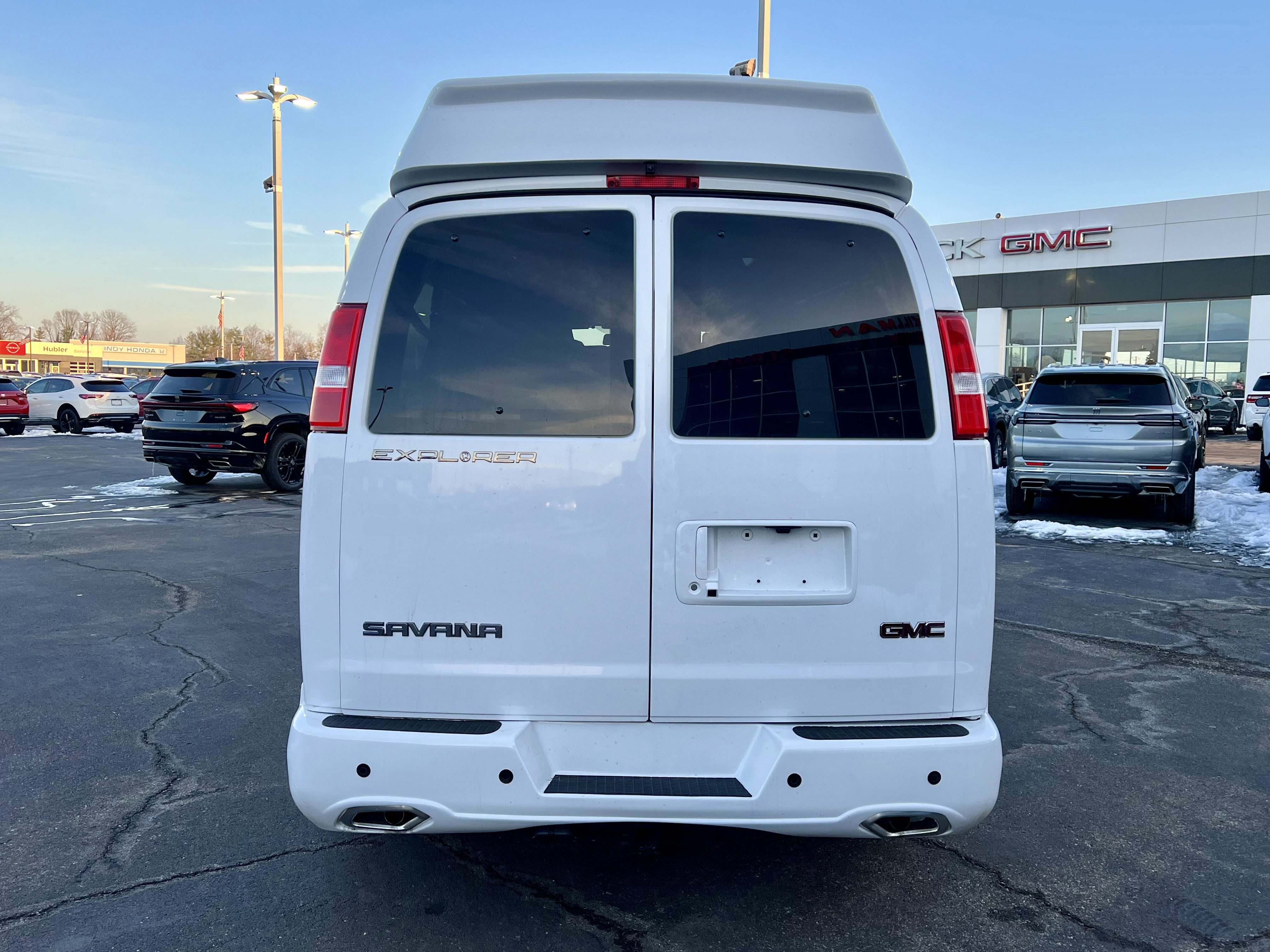 New 2025 GMC Savana 2500 Extended w/ Driver Convenience Package image 4