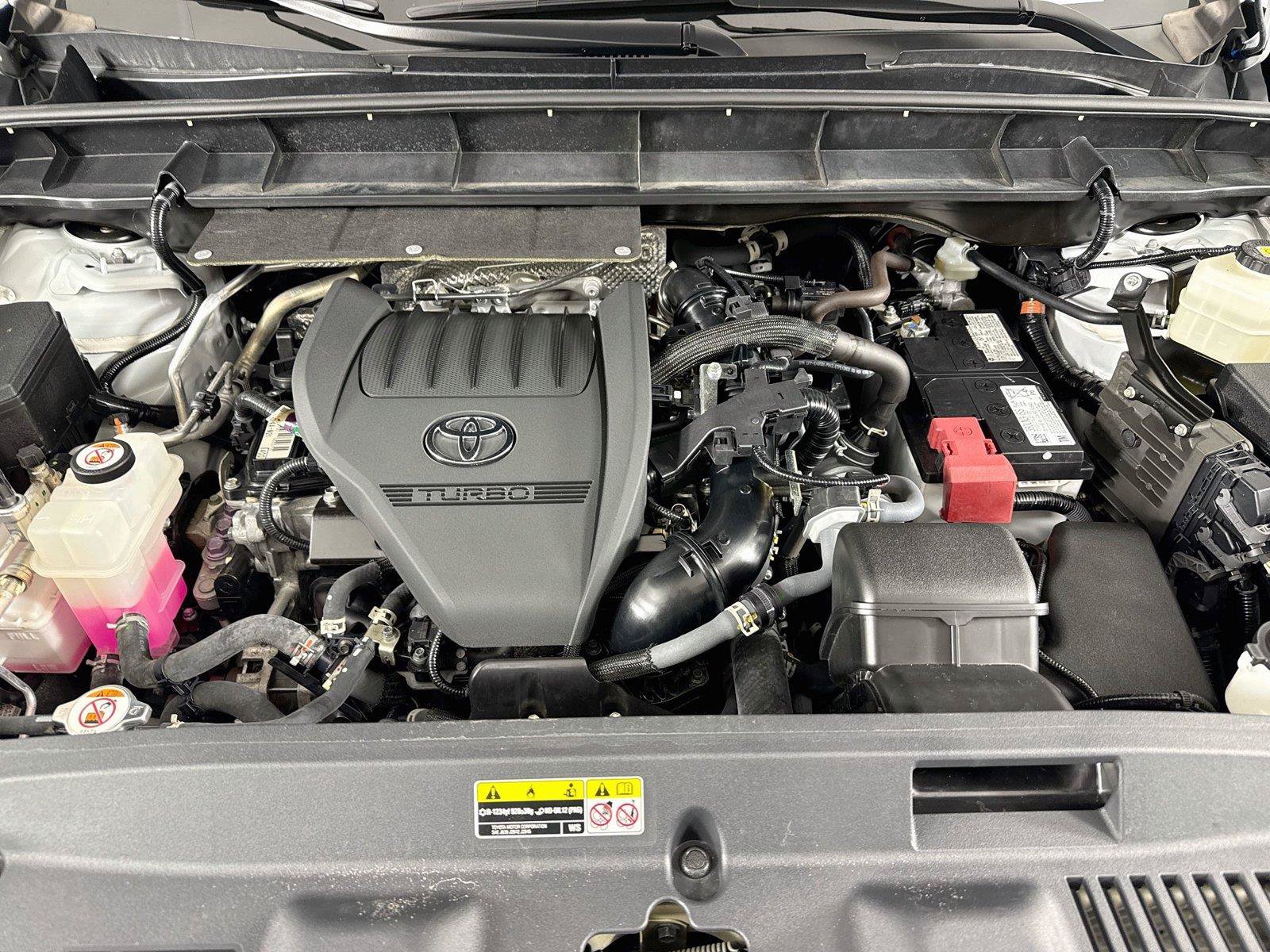 Used 2023 Toyota Highlander Platinum FWD image 52