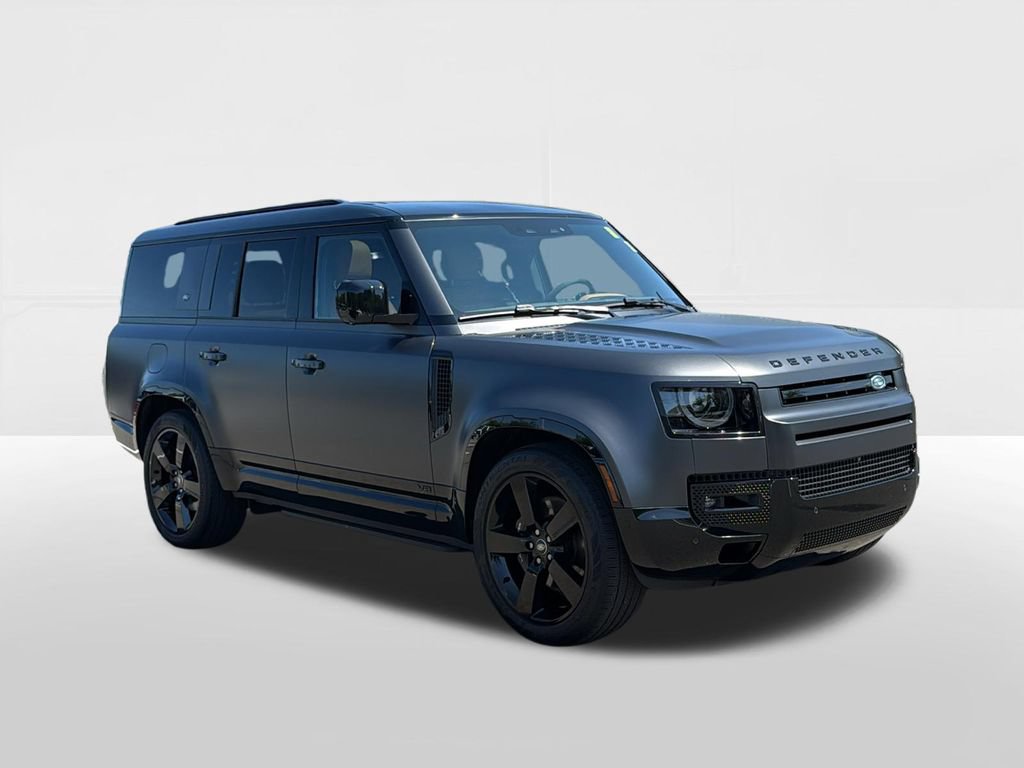 Certified 2024 Land Rover Defender 130 V8 AWD/4WD image 2