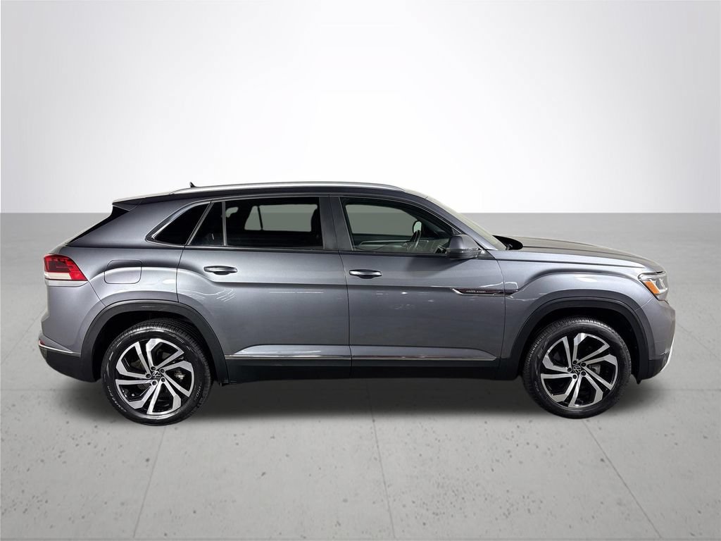 Used 2022 Volkswagen Atlas Cross Sport SEL AWD/4WD image 6