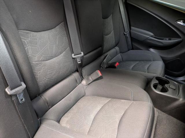 Used 2018 Chevrolet Volt LT image 12