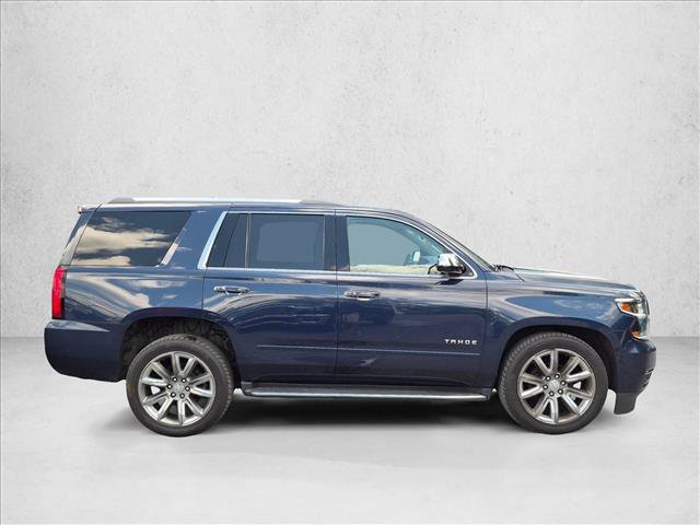 Used 2020 Chevrolet Tahoe Premier w/ Premier 6.2L Value Package AWD/4WD image 4