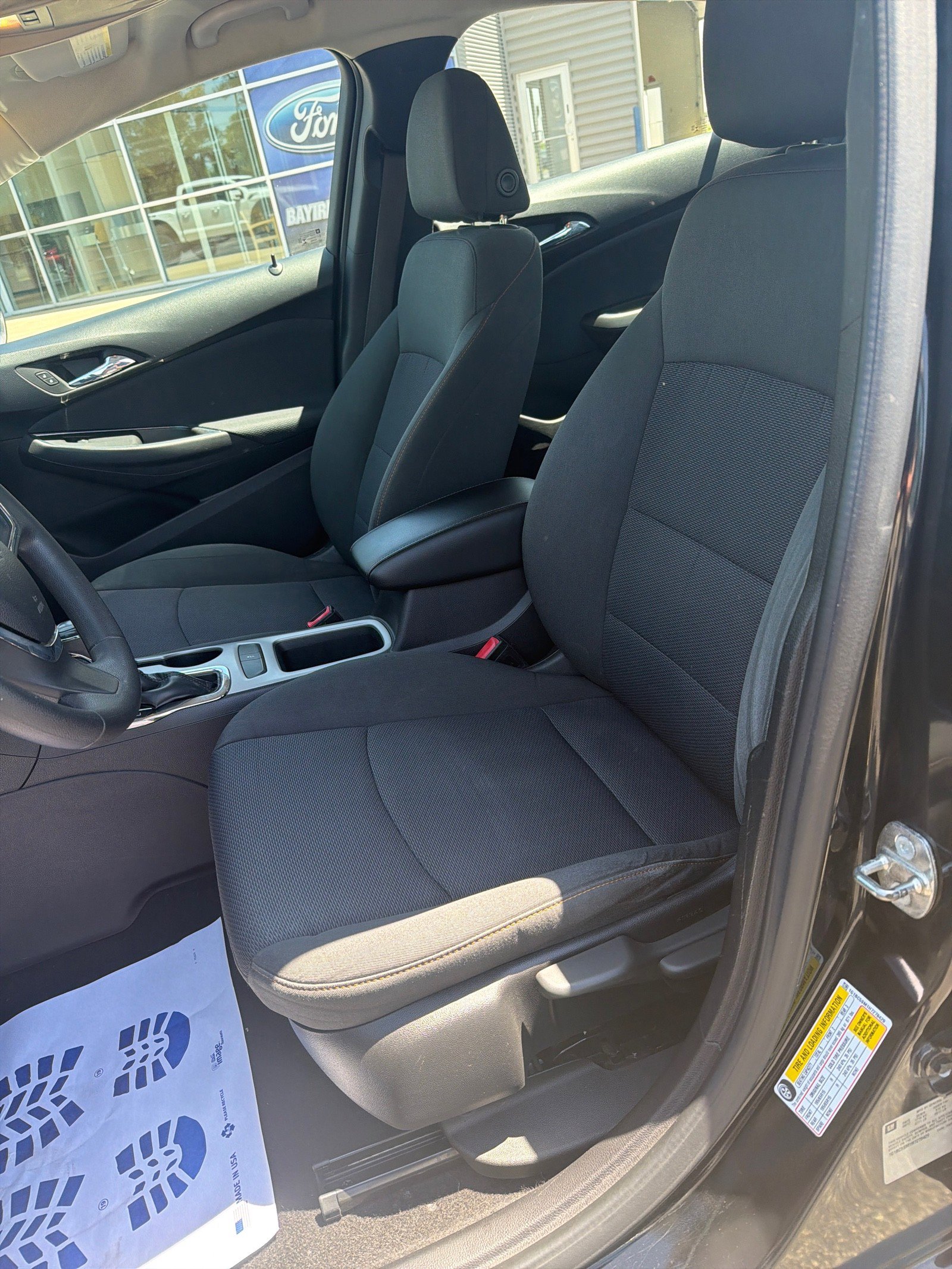 Used 2017 Chevrolet Cruze LS FWD image 10