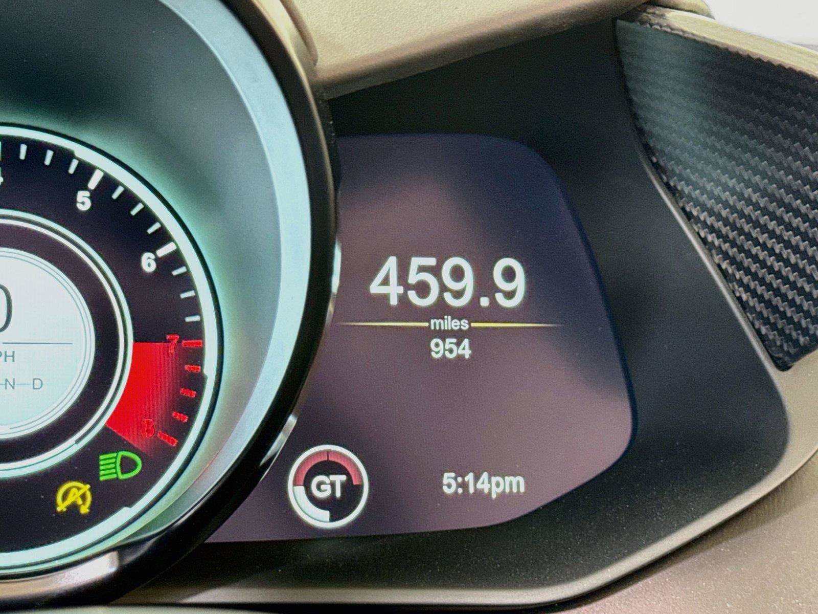 Used 2023 Aston Martin DBS Superleggera Volante RWD image 20