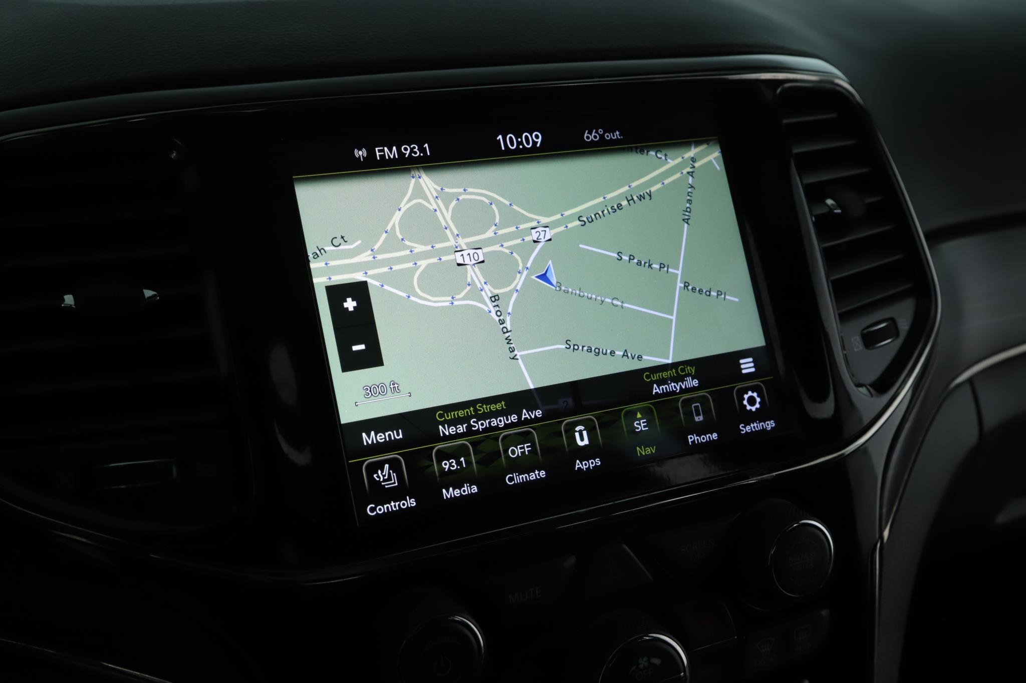 Certified 2021 Jeep Grand Cherokee Limited X image 14