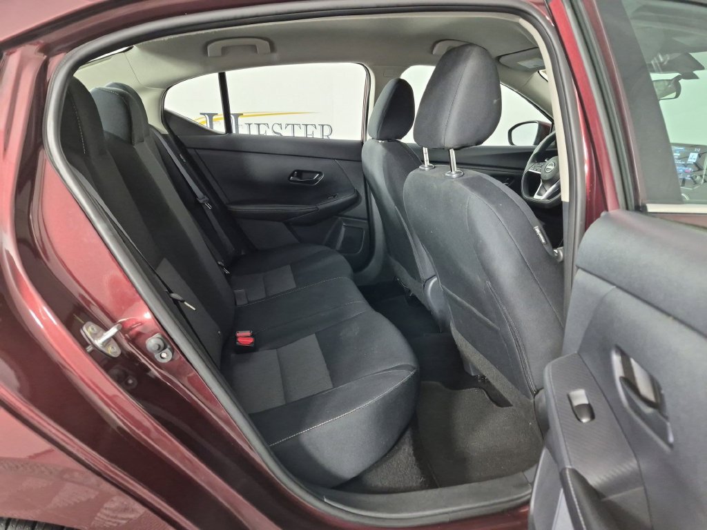 Used 2025 Nissan Sentra SV FWD image 32