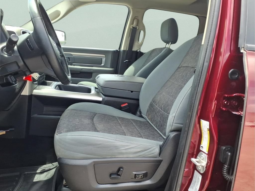 Used 2016 RAM 1500 Lone Star RWD image 13