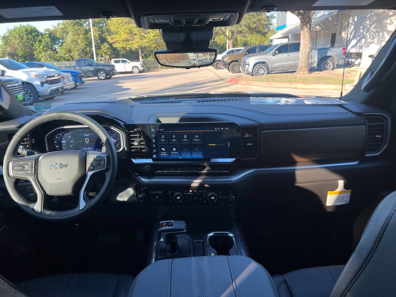 New 2026 Chevrolet Silverado 1500 High Country w/ Midnight Edition AWD/4WD image 13