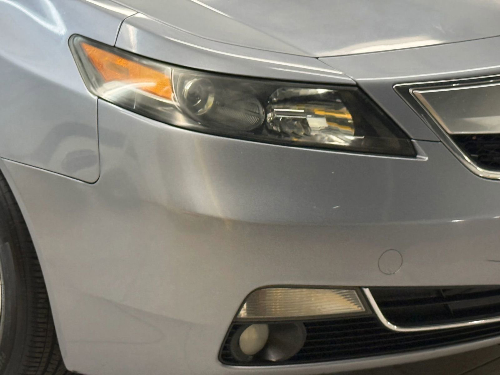 Used 2012 Acura TL w/ Technology Package FWD image 4