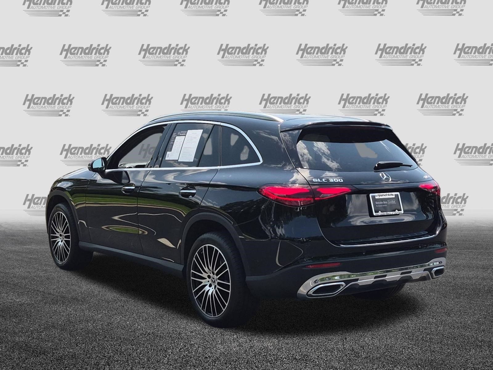 Used 2023 Mercedes-Benz GLC 300 4MATIC image 8